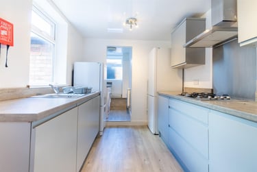 5 bed house, Doncaster Road, Sandyford, Newcastle, NE21RB - Image 1